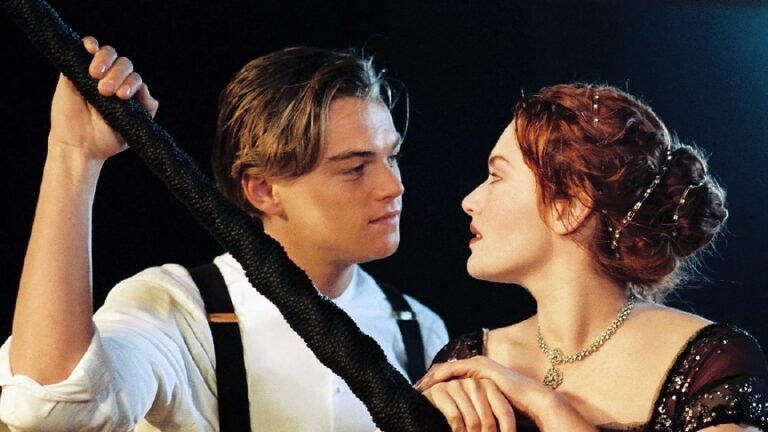 Leonardo DiCaprio and Kate Winslet